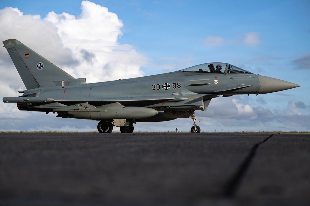 3rd ID tours German air force Eurofighter squadron