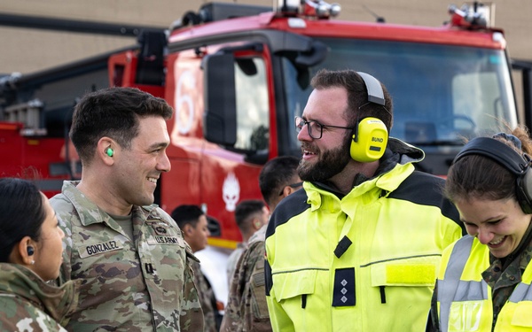 3rd ID tours German air force Eurofighter squadron