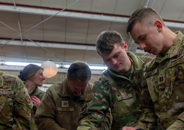 Strengthening Partnerships: 86 AES, Royal Netherlands Air and Space Force collaborate on aeromedical training