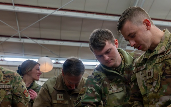 Strengthening Partnerships: 86 AES, Royal Netherlands Air and Space Force collaborate on aeromedical training