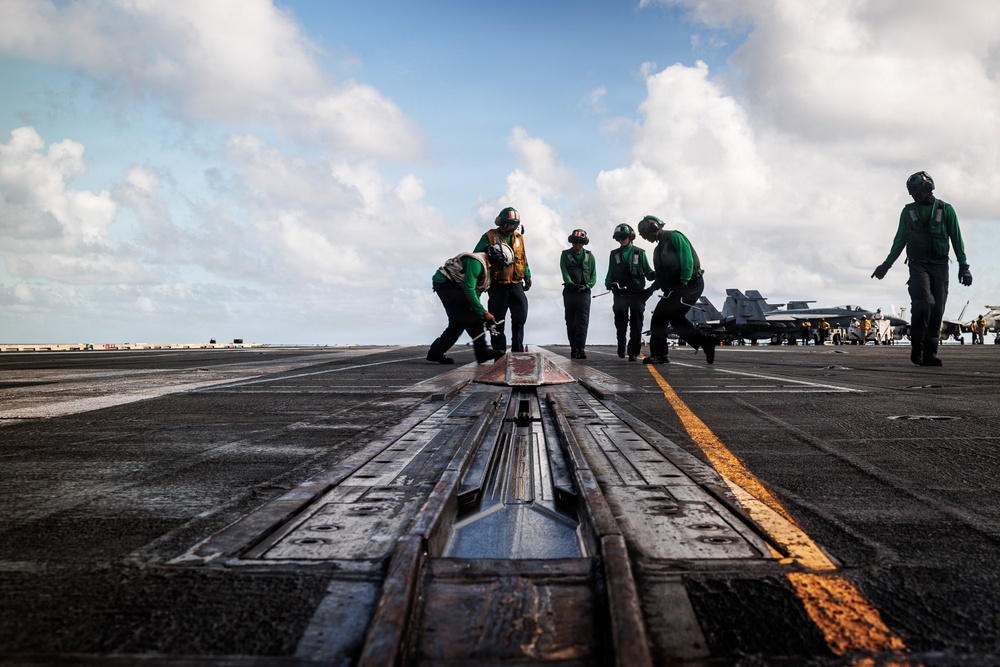 USS Gerald R. Ford (CVN 78) Flight Deck Operations