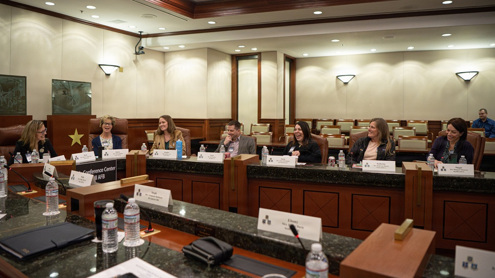 6ARW hosts AMC total force leaders at Winter Phoenix Rally