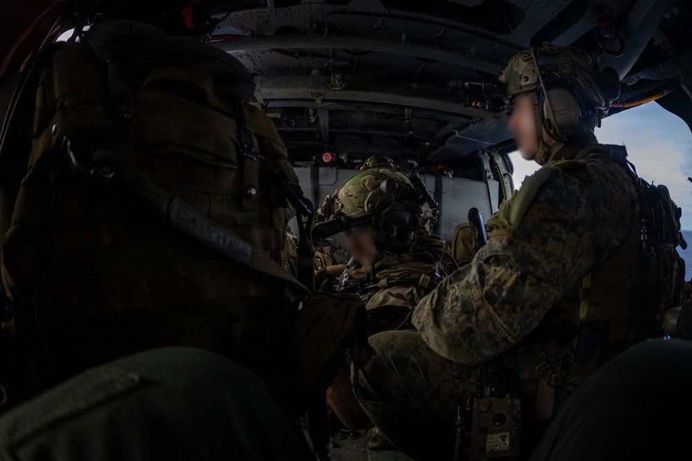 HSC-9 Right of Visit Boarding Operation