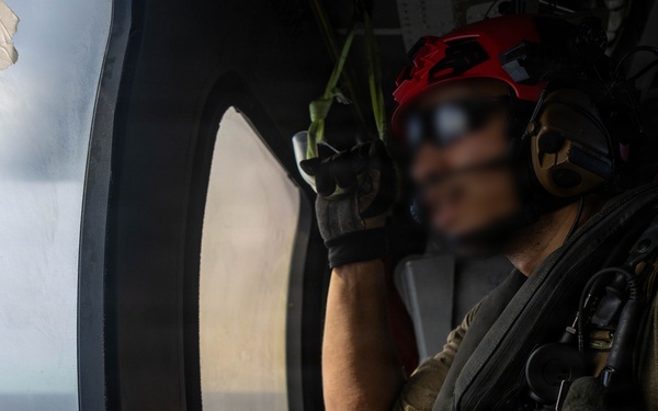 HSC-9 Right of Visit Boarding Operation