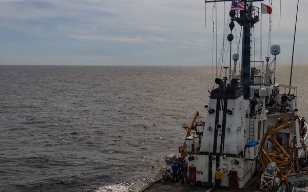 HSC-9 Right of Visit Boarding Operation
