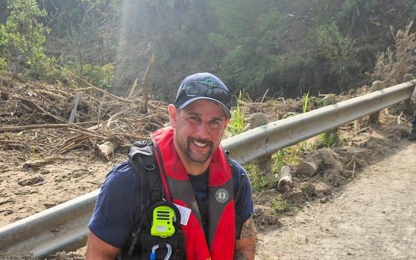 140th Wing firefighter deploys K9 rescue team for Texas flood