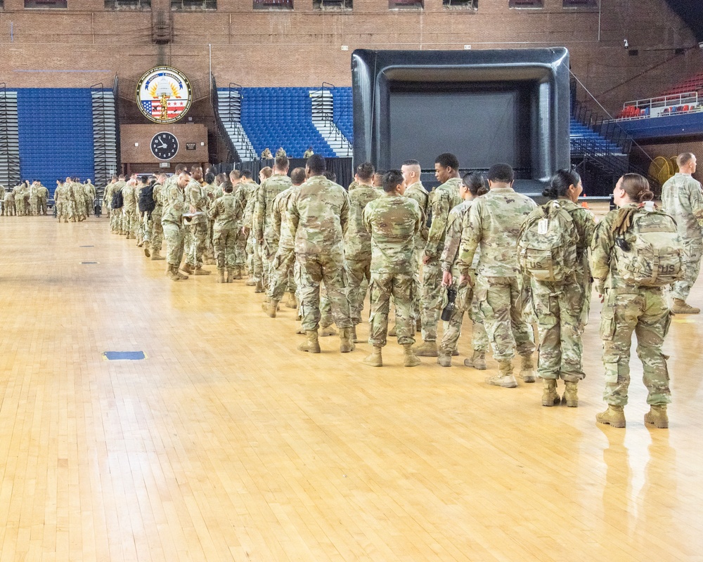 Service members from Florida in-process for JTF-DC