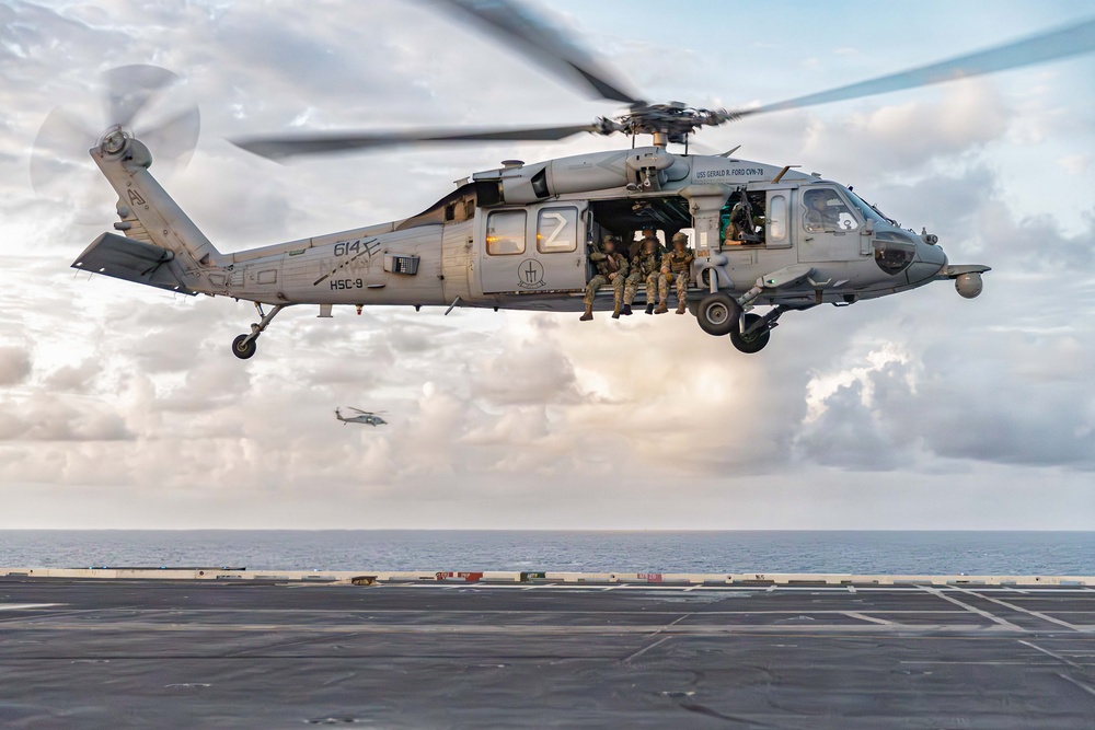 HSC-9 Right of Visit Boarding Operation