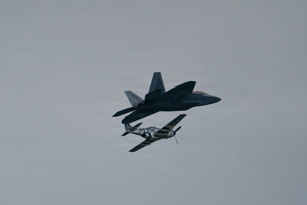F-22 Raptor Aerial Demonstration Team performs at the Scott Air Show 2023