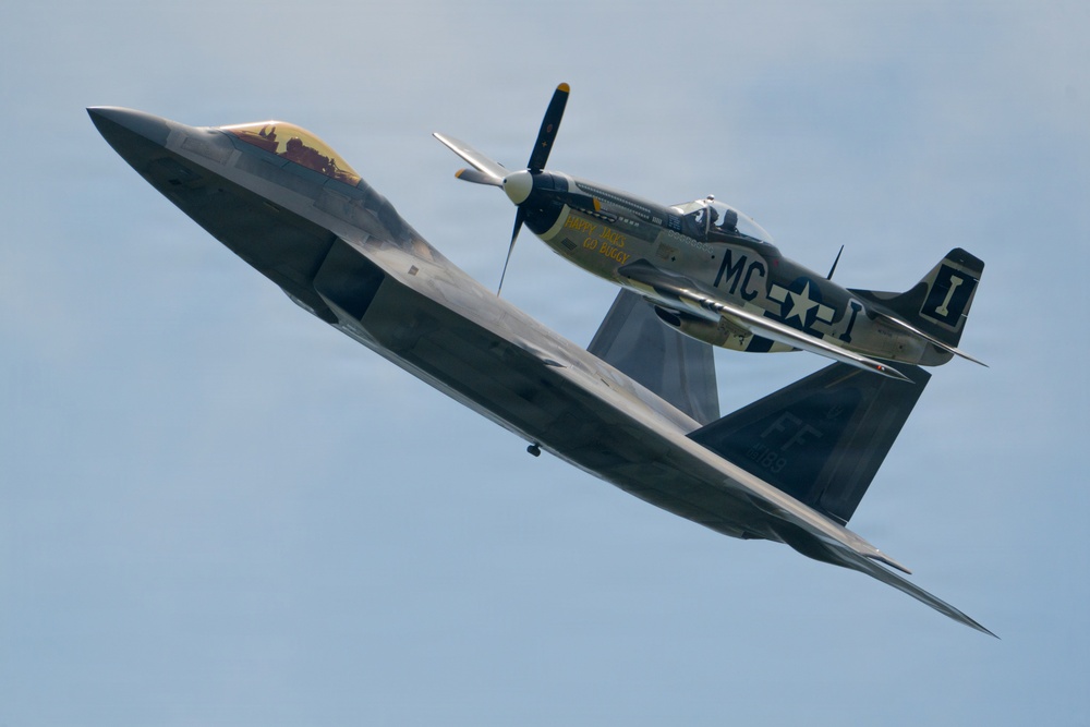 F-22 Raptor Aerial Demonstration Team performs at the Scott Air Show 2023