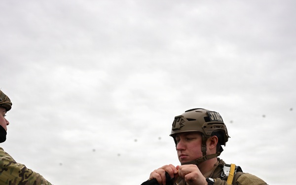 116th ASOS integrate with joint force for Menton Jump