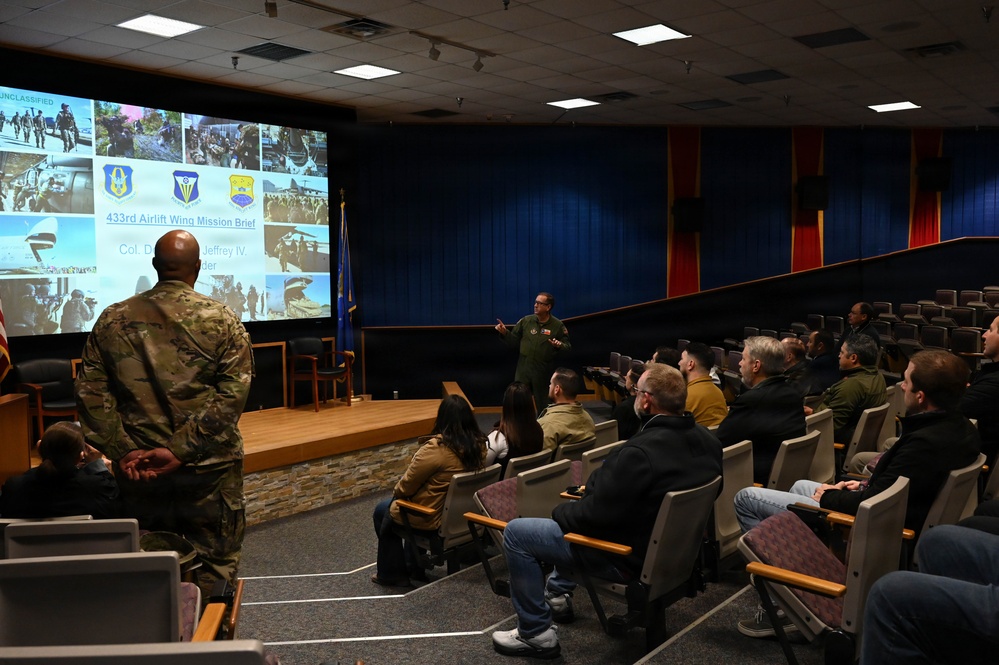 San Antonio Bosses Take Flight: Employers Experience Reserve Life in a C-5M Super Galaxy