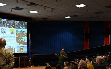 San Antonio Bosses Take Flight: Employers Experience Reserve Life in a C-5M Super Galaxy