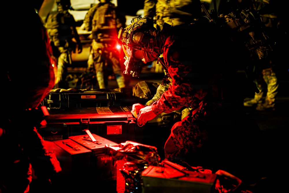 USS Gerald R. Ford (CVN 78) Right of Visit Boarding Operation