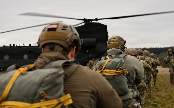 116th ASOS integrate with joint force for Menton Jump