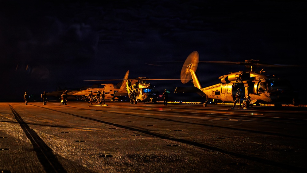 HSC-9 Right of Visit Boarding Operation