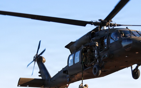2-2 AHB Conducts Joint Fast-Rope Air Assault Training