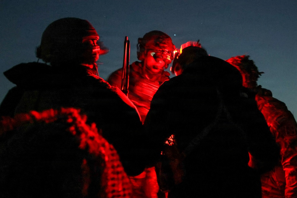 2-2 AHB Conducts Joint Fast-Rope Air Assault Training