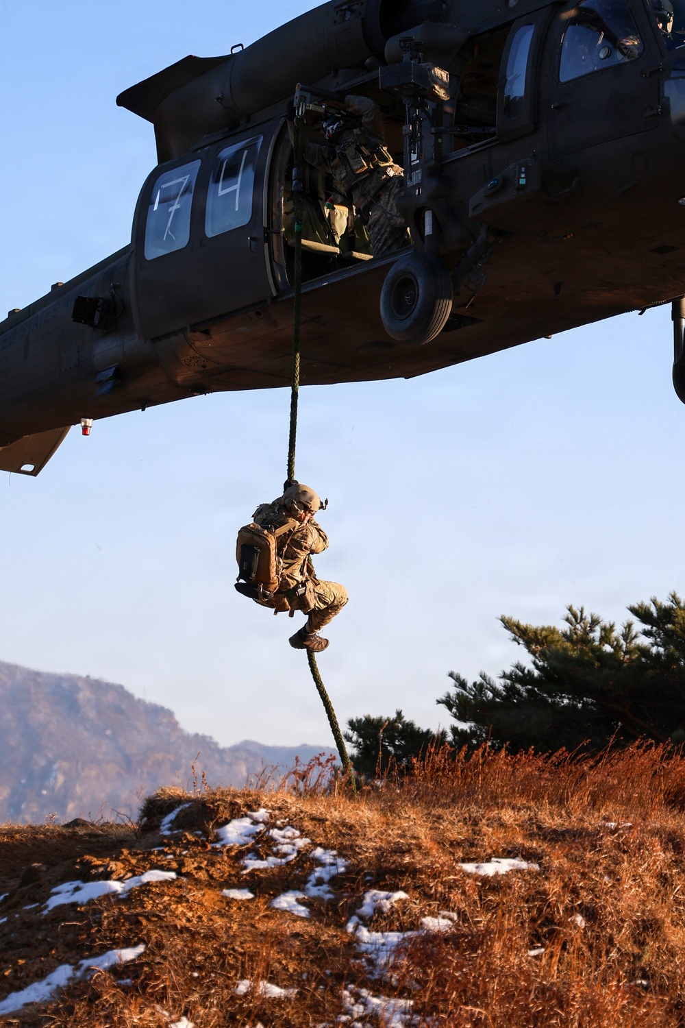 2-2 AHB Conducts Joint Fast-Rope Air Assault Training