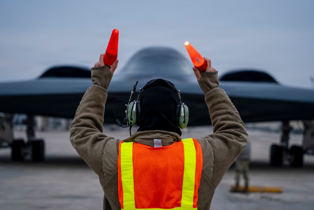 Col. Jared Kennish's fini flight in the B-2 Spirit