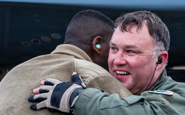 Col. Jared Kennish's fini flight in the B-2 Spirit
