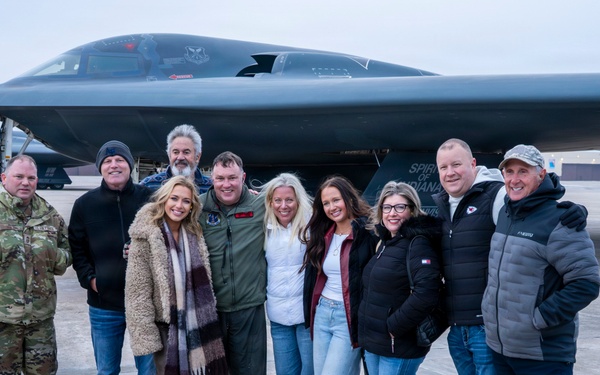 Col. Jared Kennish's fini flight in the B-2 Spirit