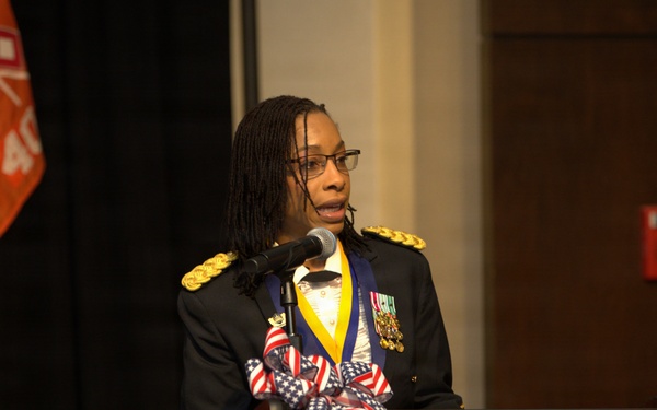 404th Maneuver Enhancement Brigade conducts Change of Command during Brigade Ball