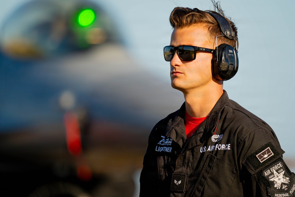 F-22 Raptor Aerial Demonstration Team performs at the Avalon Australia International Air Show 2025