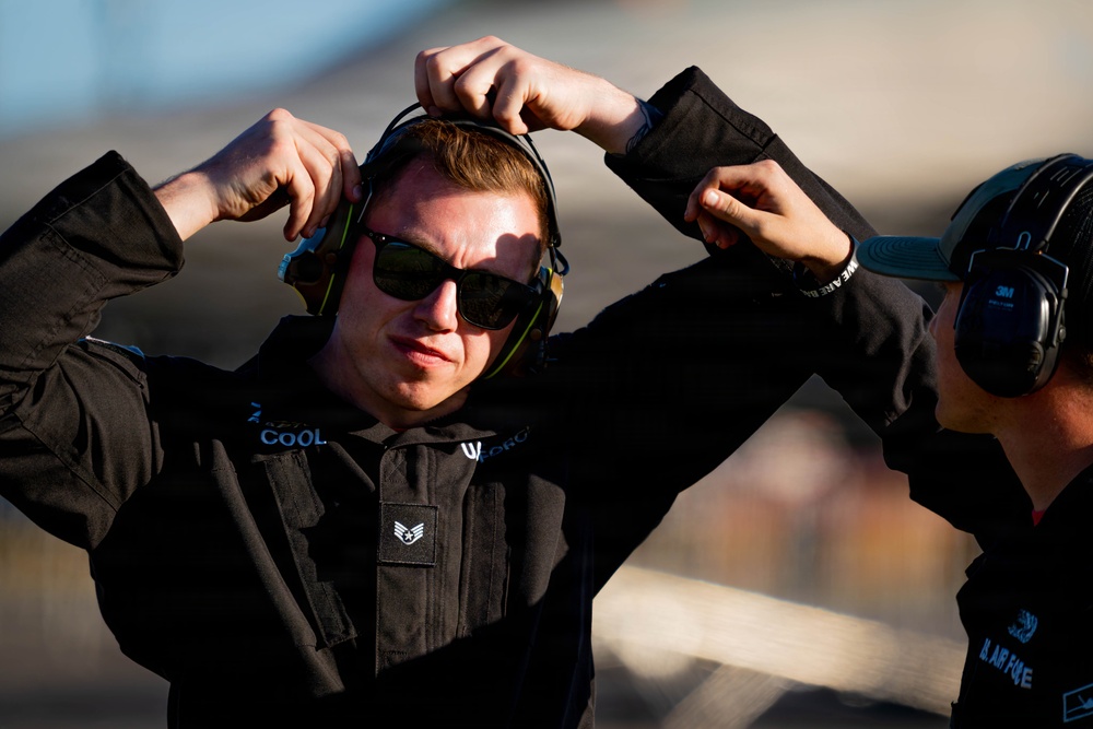 F-22 Raptor Aerial Demonstration Team performs at the Avalon Australia International Air Show 2025