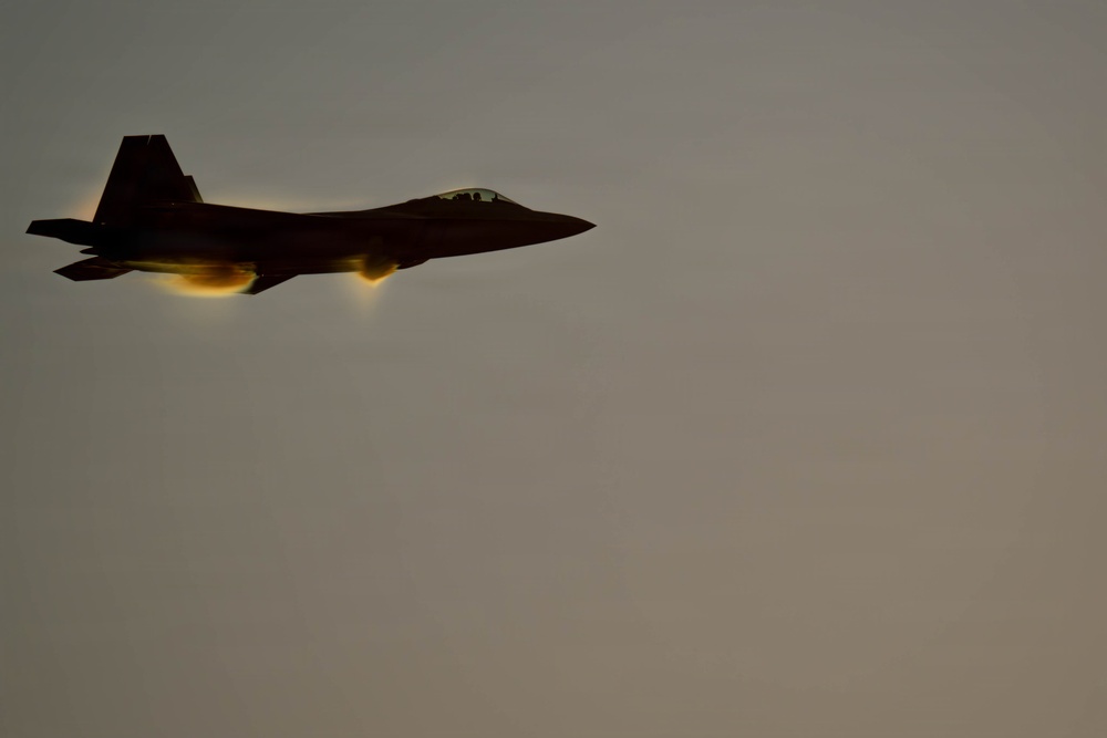 F-22 Raptor Aerial Demonstration Team performs at the Avalon Australia International Air Show 2025