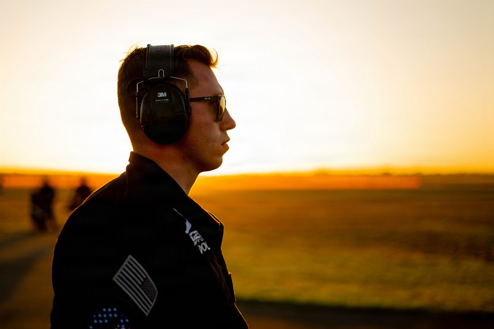 F-22 Raptor Aerial Demonstration Team performs at the Avalon Australia International Air Show 2025