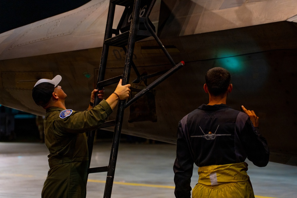 F-22 Raptor Aerial Demonstration Team performs at FIDAE 2024