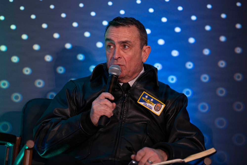 VCNO, SWOBOSS, COMNAVSURFLANT Participate in Panel Discussions at SNA 2026