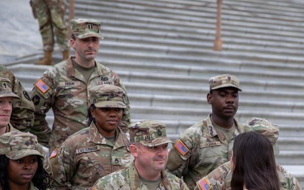 Alabama Guardsmen Meet Sen. Britt On Capitol Grounds