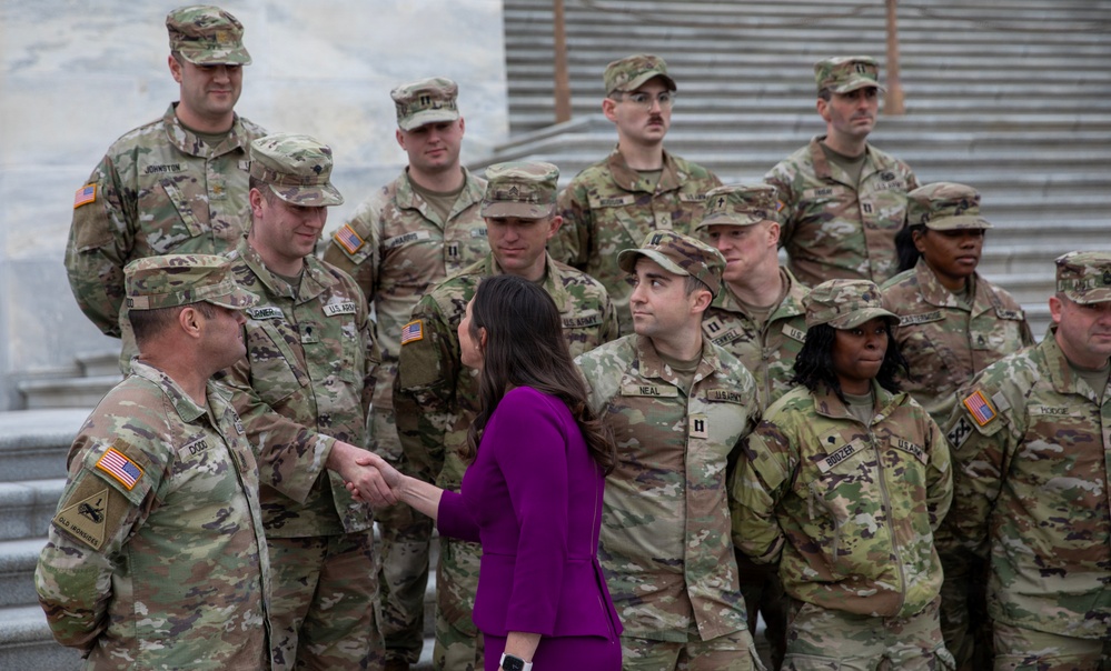 Alabama Guardsmen Meet Sen. Britt On Capitol Grounds