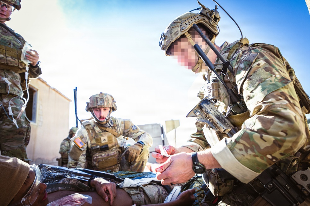 Originals train 4ID Soldiers in TCCC