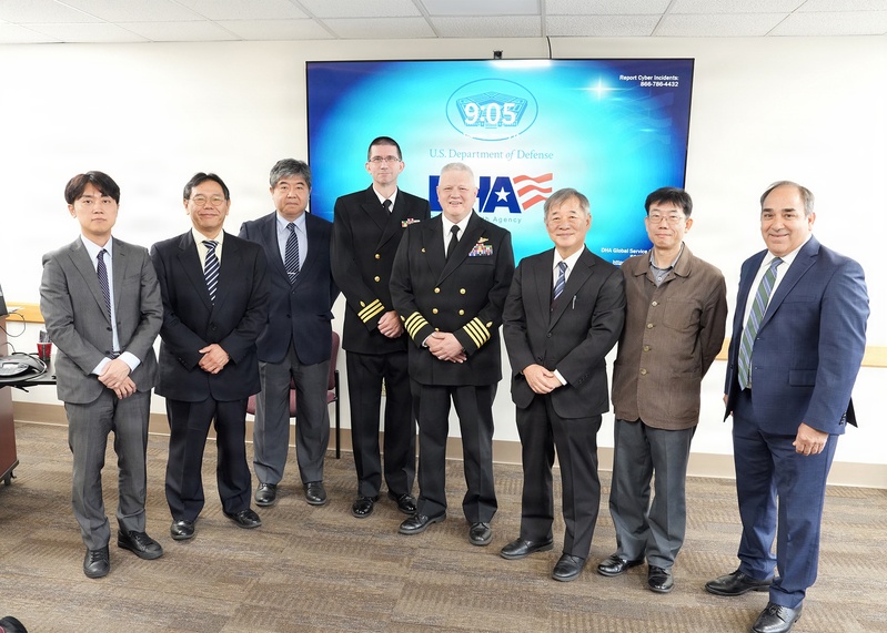 Representatives of Japan’s National Defense Medical College revisit NAMRU San Antonio