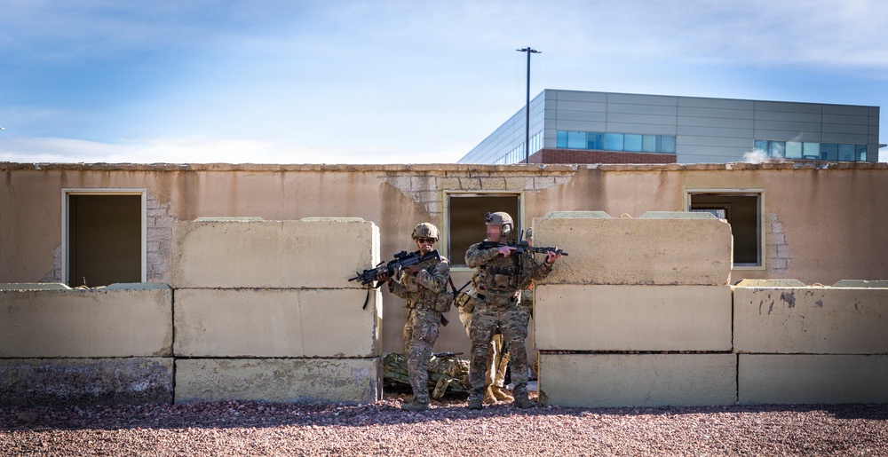 Originals train 4ID Soldiers in TCCC