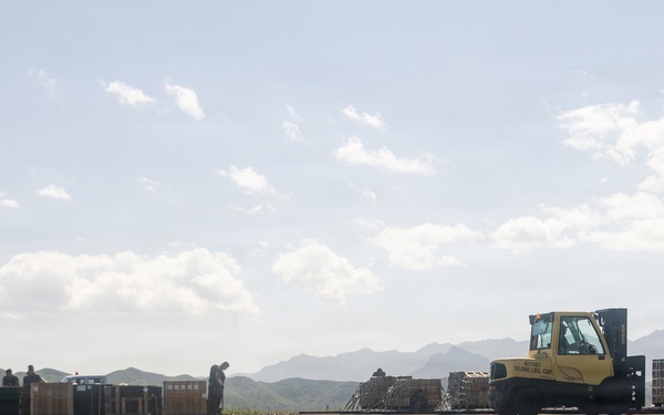 3rd LCT departs for Pohakuloa Training Area