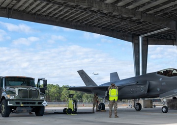 125th Fighter Wing Enhances Combat Readiness with F-35A Hot Pit Training Operations
