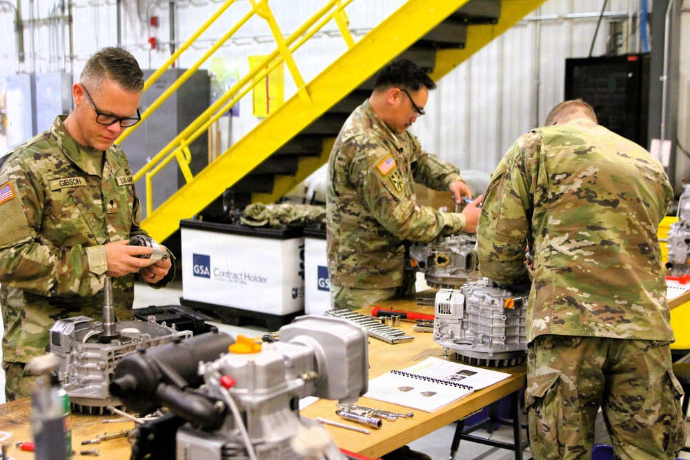 Soldiers train to earn 91J MOS at RTS-Maintenance at Fort McCoy