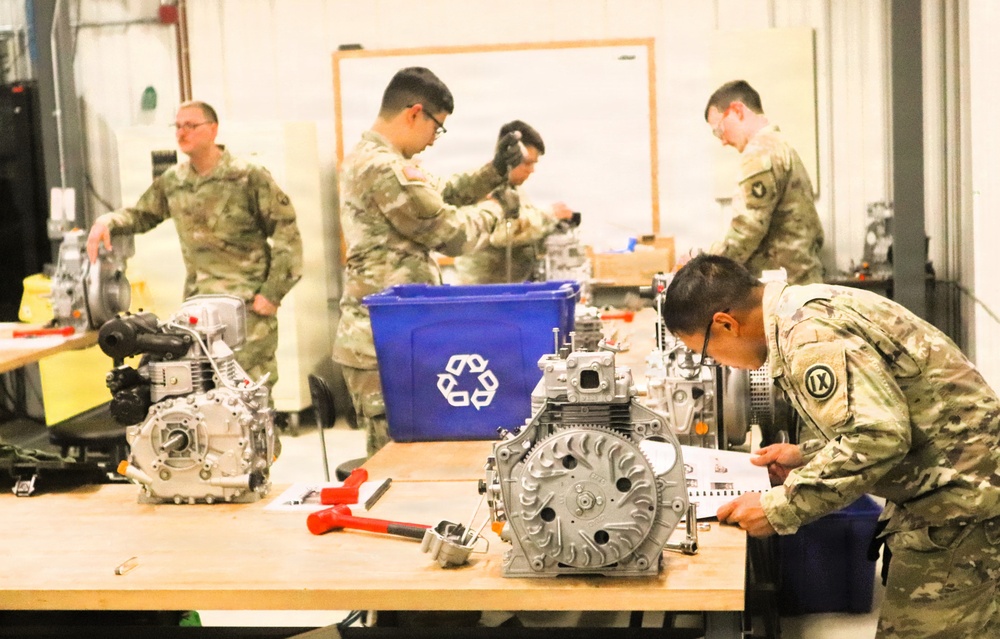 Soldiers train to earn 91J MOS at RTS-Maintenance at Fort McCoy