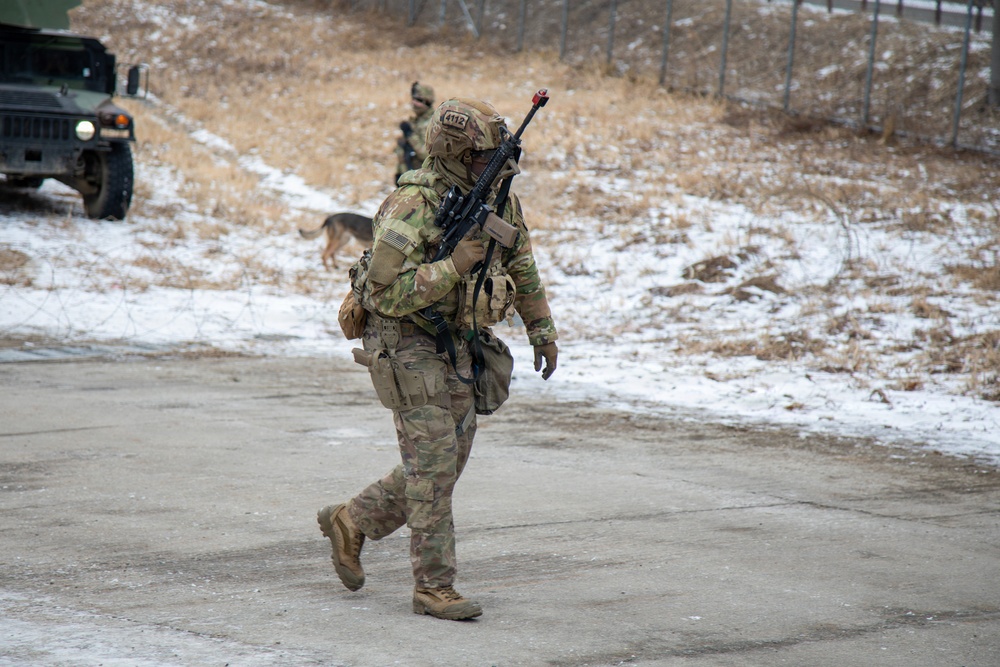 Military Police from 19th Expeditionary Sustainment Command participate in wartime FTX