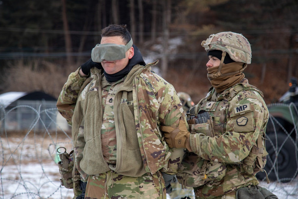 Military Police from 19th Expeditionary Sustainment Command participate in wartime FTX