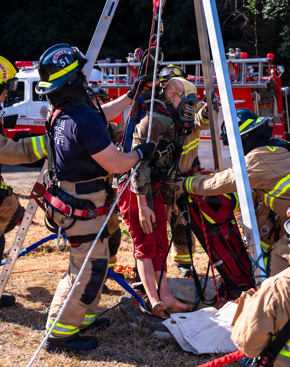 CNRJ Sasebo Conducts Confined Space Rescue Drill