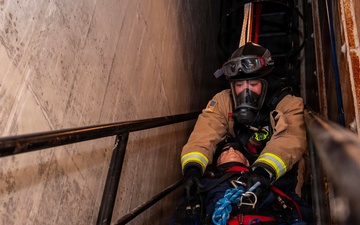 CNRJ Sasebo Conducts Confined Space Rescue Drill