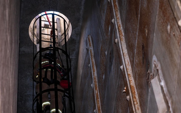 CNRJ Sasebo Conducts Confined Space Rescue Drill