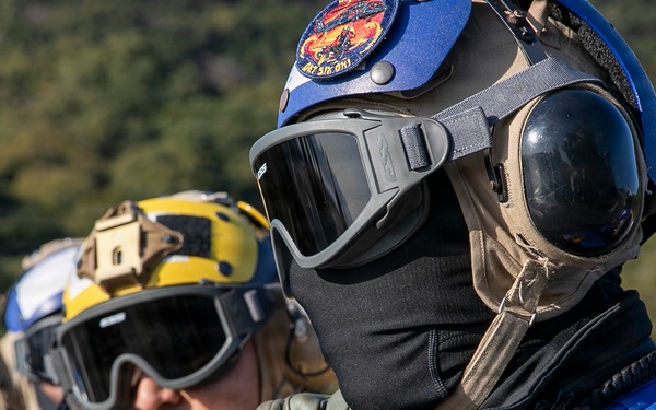 USS Tripoli Conducts Aviation Training Team Drill