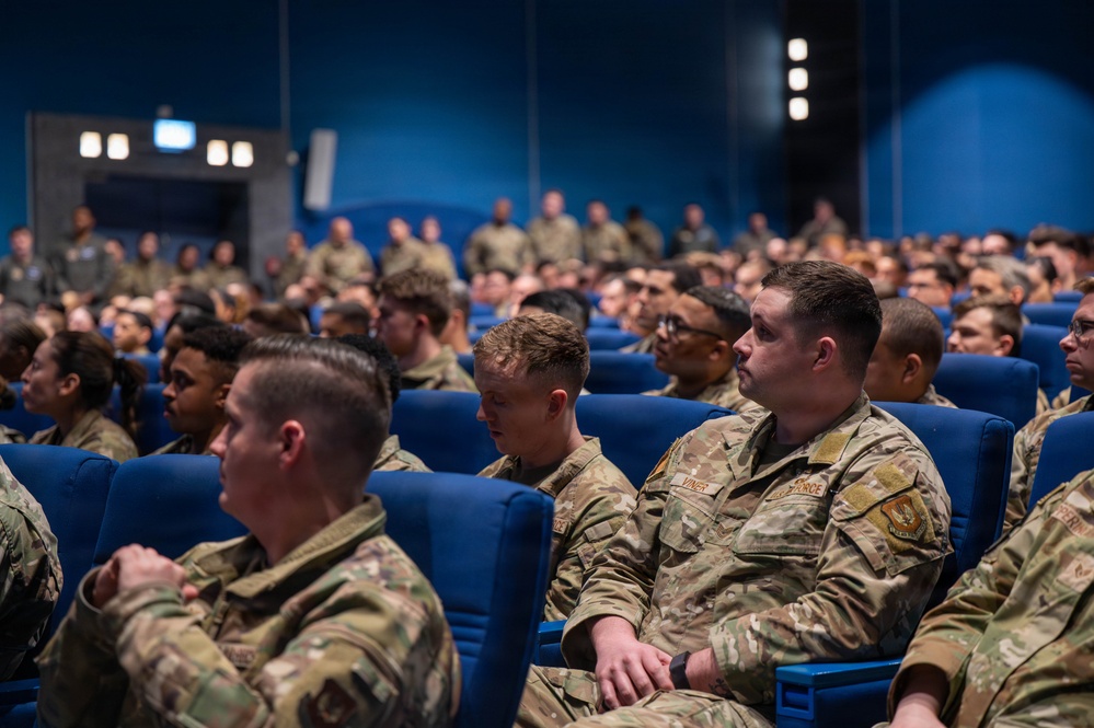 86th AW leadership sharpens focus with all call