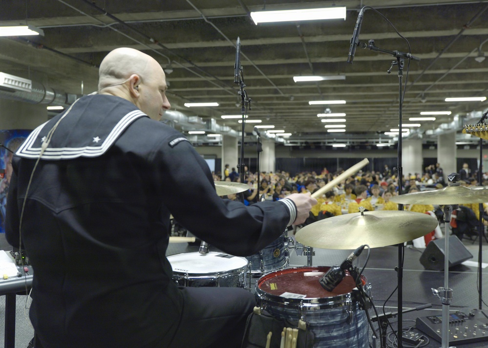 Navy Band Northwest Performs at the Navy All-American Bowl